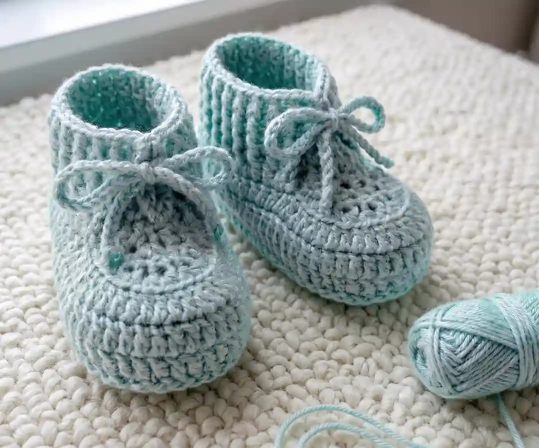 Crochet Baby Booties Pattern PDF, Mary Jane Button Strap Baby Shoes, Newborn 0-3 Months, Easy Beginner Crochet Pattern with Video thumbnail 5